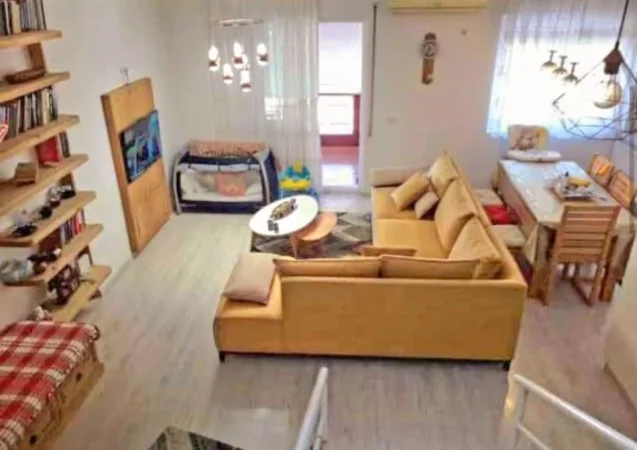 Tirane, shitet apartament duplex 2+1+Aneks+Ballkon Kati 5, 135 m² 175.000 € (Vetem Agjensi Rexhina! Asti)