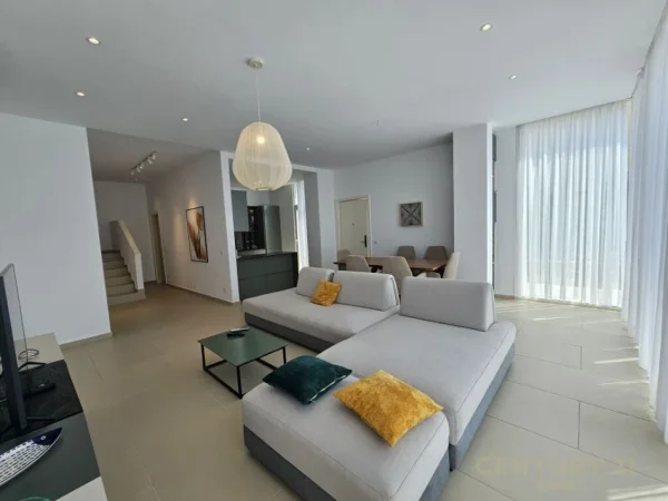 Vlore, shes Vile 2+1 Kati 1, 147 m² 980.000 €