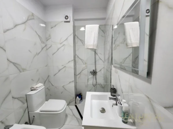 Tirane, shes apartament 1+1 Kati 2, 80 m² 165.000 €