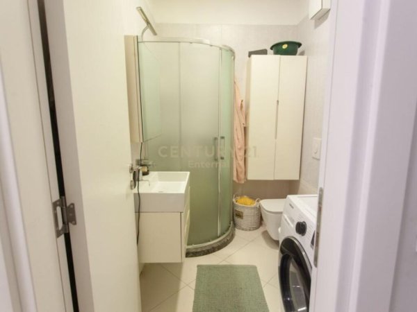 Tirane, jepet me qera apartament 1+1 Kati 2, 56 m² 600 €