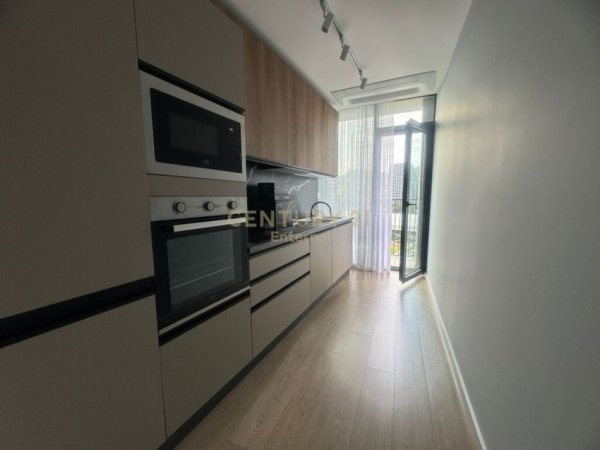 Tirane, jepet me qera apartament 1+1 Kati 6, 56 m² 1.000 € 