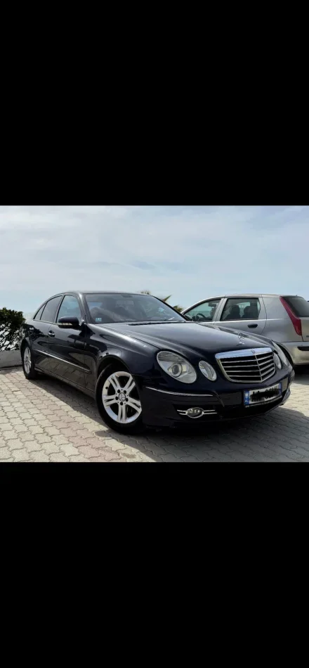 Tirane, shes makine Mercedes Benz Nafte, blu e errët automatik Kondicioner 330.133 km 5.700 €