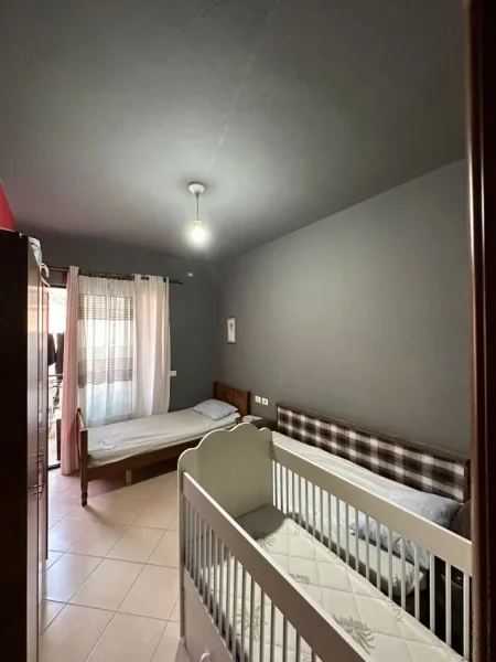 Tirane, shitet apartament 2+1+Ballkon Kati 5, 97 m² 110.000 € (Besim Alla)