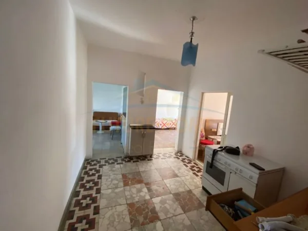 Durres, shitet apartament 2+1 Kati 2, 95 m² 75.000 € (Shkozet, Durrës)