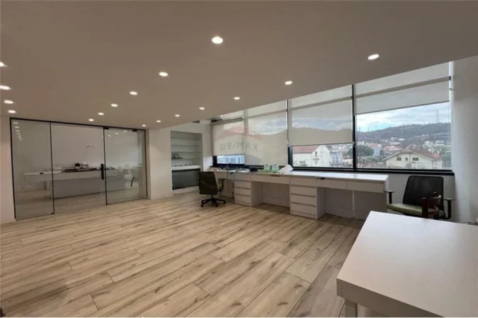 Tirane, shitet ambjent biznesi , 58 m² 270.000 € (Astir - Fabrika e Miellit, Shqipëri)