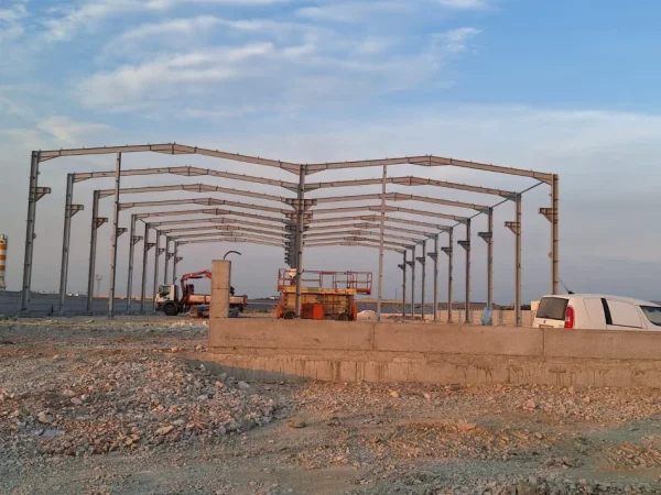 Durres, jepet me qera magazine Kati 0, 1.500 m² 4.500 € (DURRES)