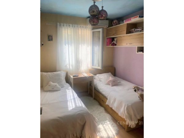 Tirane, jepet me qera apartament 2+1 Kati 2, 72 m² 650 € (MYSLYM SHYR)