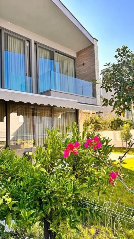 Vlore, shitet Vile 3+1 , 180 m² (Drimadhes)