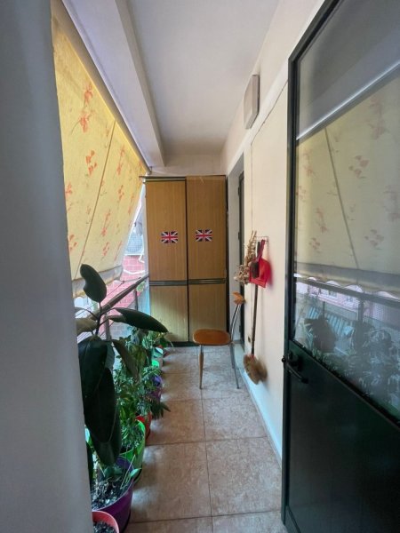 Tirane, jepet me qera apartament 2+1 Kati 3, 130 m² 550 € (Rruga Sulejman Delvina)