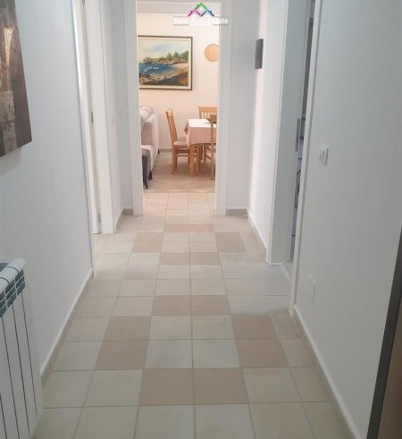 Tirane, jepet me qera apartament 2+1 Kati 3, 115 m² 700 € (Mozaiku i Tiranes)