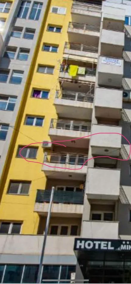 Durres Plazh, shes apartament 1+1 Kati 3,