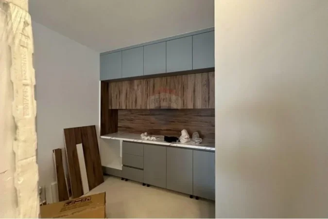 Tirane, jepet me qera apartament , 90 m² 550 €