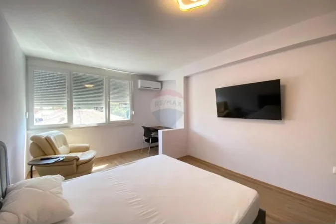 Tirane, jap me qera apartament 3+1 , 95 m² 850 € (Vasil Shanto!)