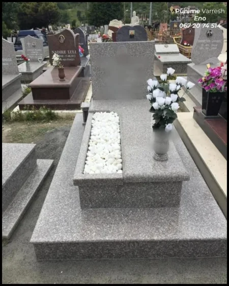 Tirane, ofroj Punime Varresh te ndryshme