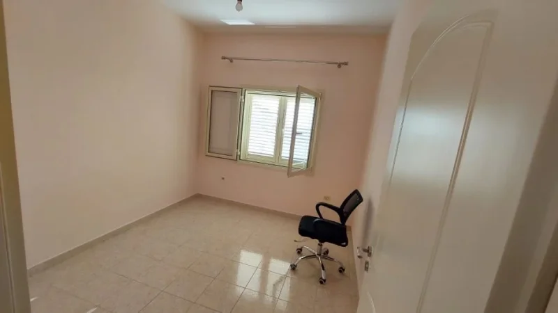 Tirane, shitet Vile 3 Katshe Kati 3, 300 m² 250.000 € (Rruga Dalip Topi)