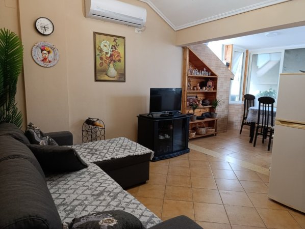 Golem, jepet me qera apartament 2+1 Kati 4, 60 m² 300 € 