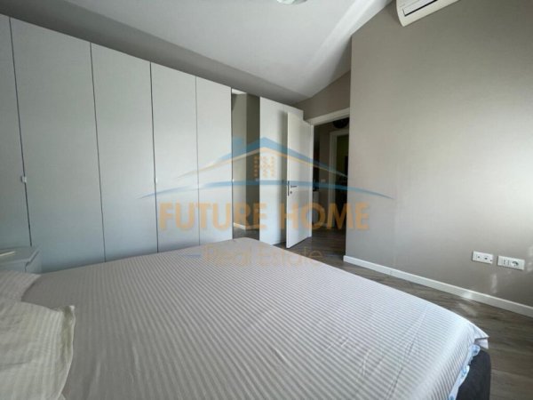 Tirane, jepet me qera apartament 2+1+Ballkon Kati 2, 103 m² 1.150 € 