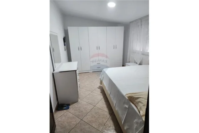 Tirane, jepet me qera apartament 2+1 Kati 6, 142 m² 650 € (irfan tomini - Bulevardi Gjergj Fishta,)