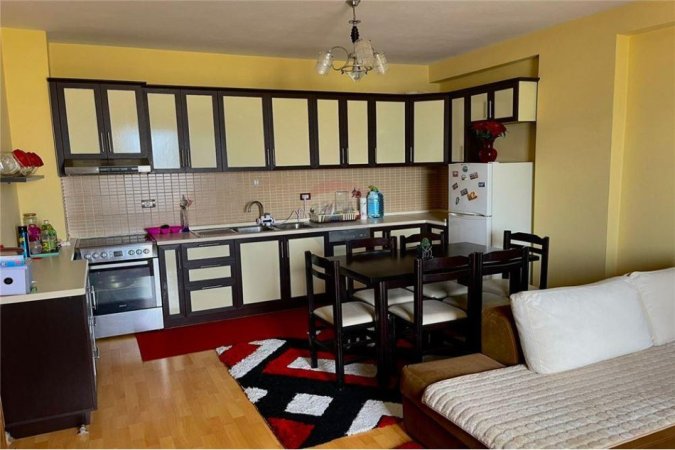 Tirane, jepet me qera apartament 1+1 Kati 3, 75 m² 450 € (Kodra e Diellit 1 - Rezidenca Kodra e Diellit)