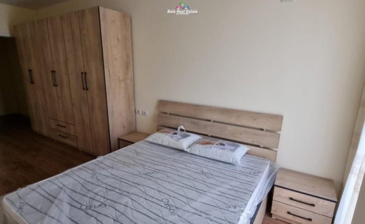 Tirane, jepet me qera apartament 2+1 Kati 3, 92 m² 690 Euro (21 Dhjetori)