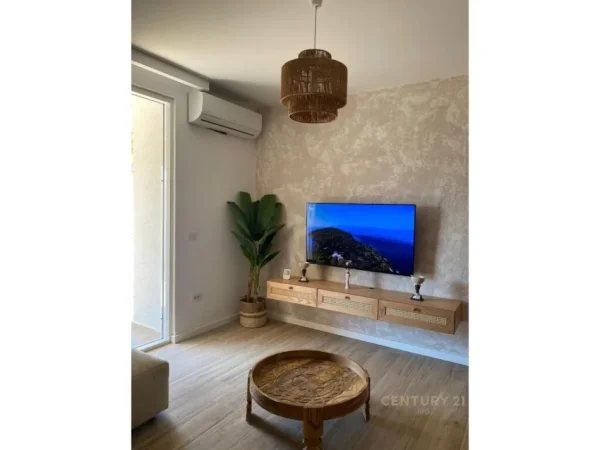 Durres, shitet apartament 2+1 Kati 2, 82 m² 230.000 € (Gjiri i lalzit)