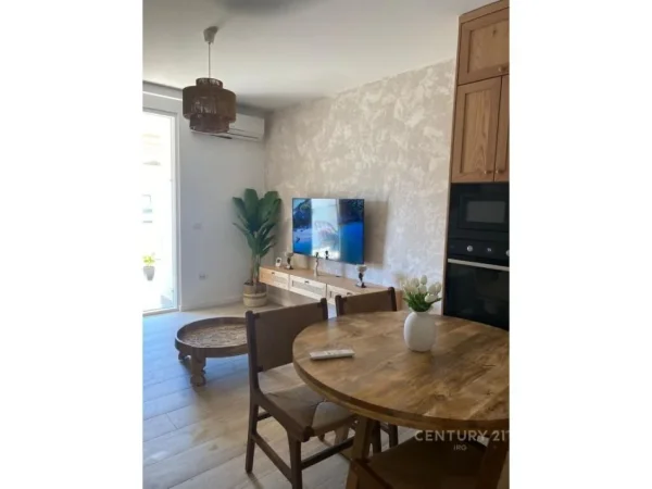 Durres, shitet apartament 2+1 Kati 2, 82 m² 230.000 € (Gjiri i lalzit)