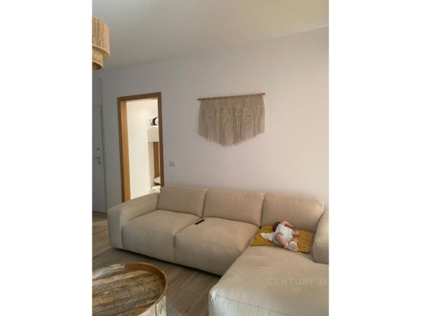 Durres, shitet apartament 2+1 Kati 2, 82 m² 230.000 € (Gjiri i lalzit)