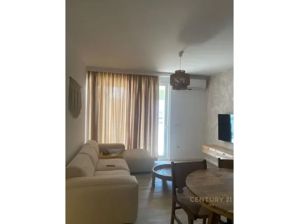 Durres, shitet apartament 2+1 Kati 2, 82 m² 230.000 € (Gjiri i lalzit)