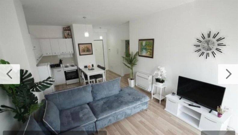 Tirane, jepet me qera apartament 1+1 Kati 3, 66 m² 750 € (Qender)