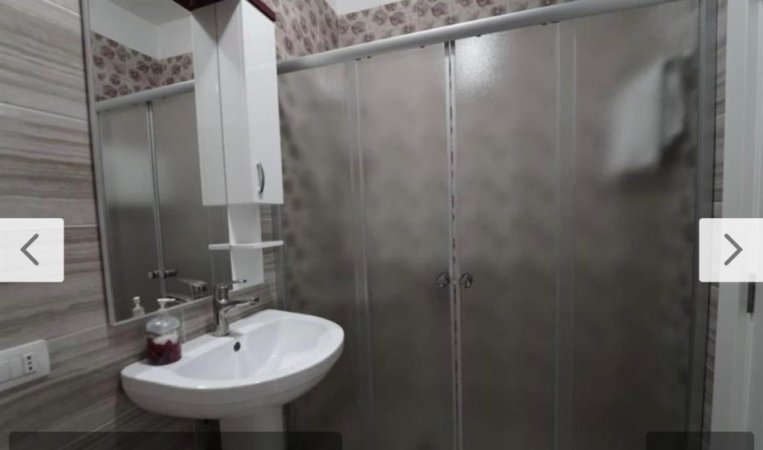 Tirane, jepet me qera apartament 1+1 Kati 3, 66 m² 750 € (Qender)
