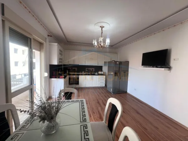 Kavaje, shitet apartament 2+1+Ballkon Kati 2, 89 m² 55.000 € (Kavaje)