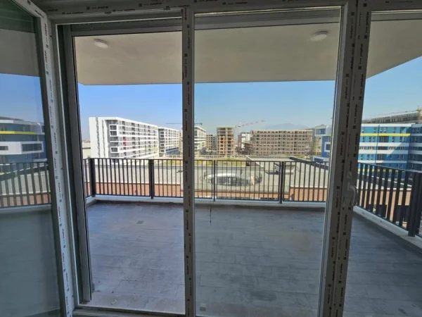 Shqiperi, shes apartament 3+1+Ballkon Kati 5, 142 m² 155.000 € (univers city)