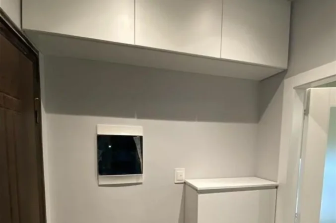 Tirane, jepet me qera apartament 2+1 Kati 5, 100 m² 700 € (Liqeni Thate)