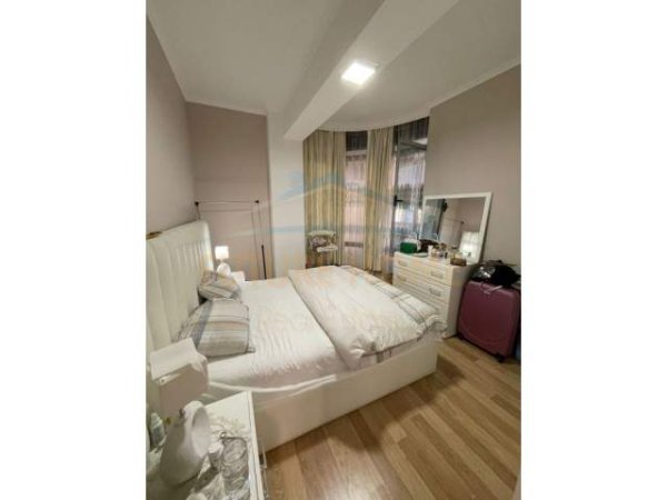 Tirane, shitet apartament 3+1+A+BLK Kati 8, 144 m² 240.000 Euro (Pranë Qendrës Globe) PARK28117