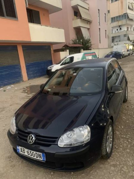Tirane, shes makine Volkswagen GOLF 5 Viti 2008, 4.000 €