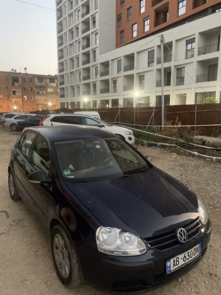 Tirane, shes makine Volkswagen GOLF 5 Viti 2008, 4.000 €