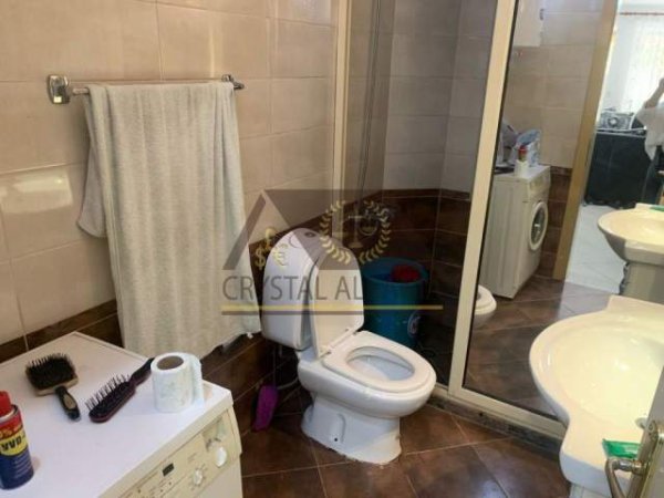Tirane, shitet apartament 3+1 Kati 1, 130 m² 160.000 Euro (Rruga Mine Peza)