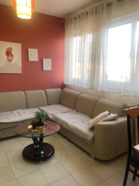 Tirane, jepet me qera apartament 1+1+BLK Kati 7, 75 m² 350 Euro (profarma)