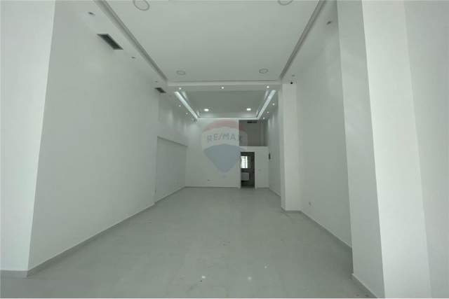 Tirane, jepet me qera ambjent biznesi Kati 0, 73 m² 1.500 Euro (Hoxha Tahsin)