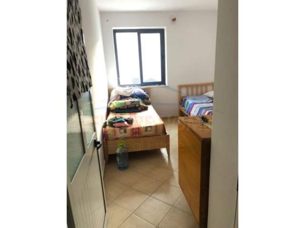Durres, shitet apartament 2+1+BLK Kati 2, 75 m² 65.000 Euro (Gjykata, Durrës)