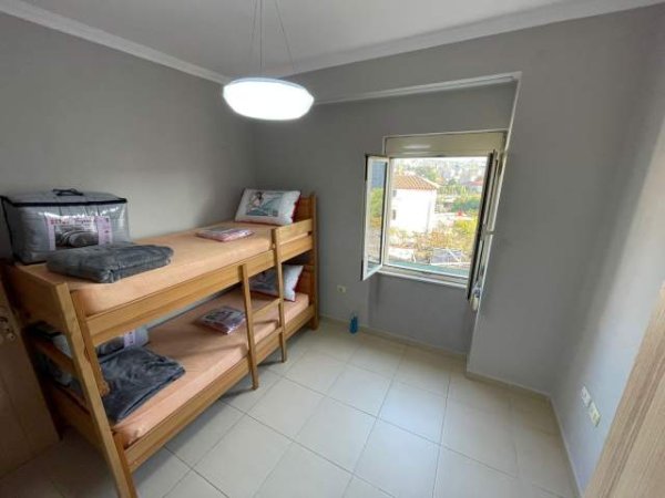 Tirane, jepet me qera apartament 2+1+BLK Kati 5, 80 m² 400 Euro (rruga endri keko)