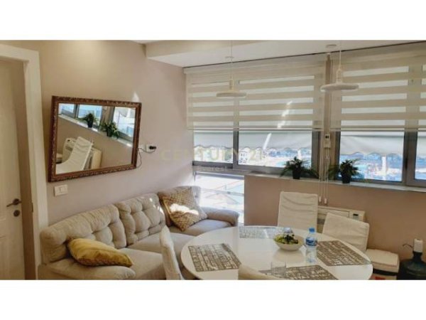 PERBALLE KOMPLEKSIT DELIJORGJI ,SHITET APARTAMENT 3+1, Kati 8, 135 m² 200.000 Euro