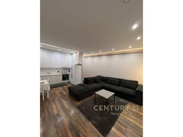 Shitet Apartamet-Papafingo 2+1 Kodra e Diellit! Kati 6, 91 m² 155.000 Euro