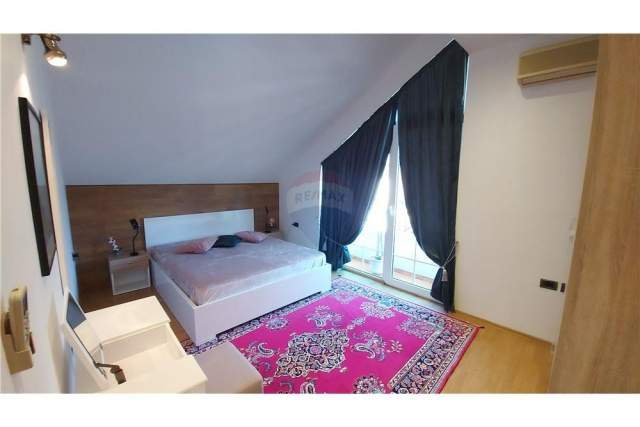 Tirane, jepet me qera apartament 1+1+BLK Kati 4, 104 m² 500 Euro (QENDER)