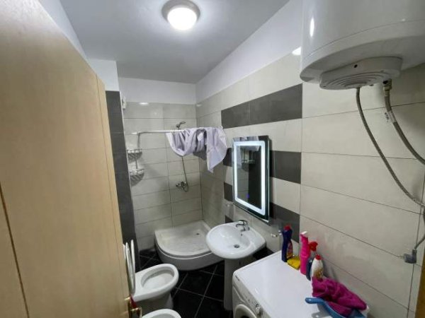 Tirane, jepet me qera apartament 2+1+BLK Kati 5, 80 m² 400 Euro (endri keko)