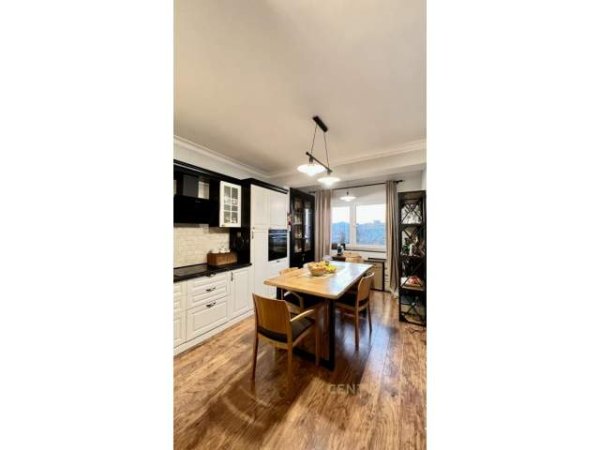 Shitet Super Apartament 2+1+2 Tualete tek Ish Ekspozita! Kati 6, 120 m² 240.000 Euro