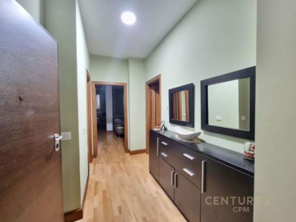 Apartament 2+1 per shitje tek Stadiumi Dinamo!! Kati 2, 104 m² 220.000 Euro