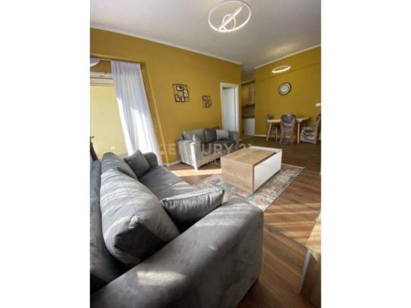 Tirane, jepet me qera apartament 2+1+A+BLK Kati 5, 83 m² 550 Euro (Rruga Karl Gega)