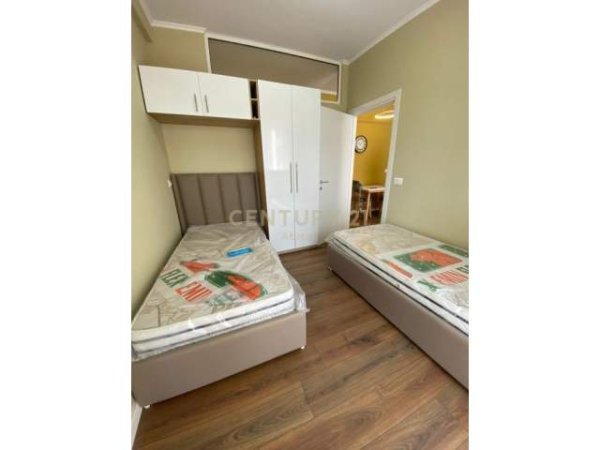 Tirane, jepet me qera apartament 2+1+A+BLK Kati 5, 83 m² 550 Euro (Rruga Karl Gega)