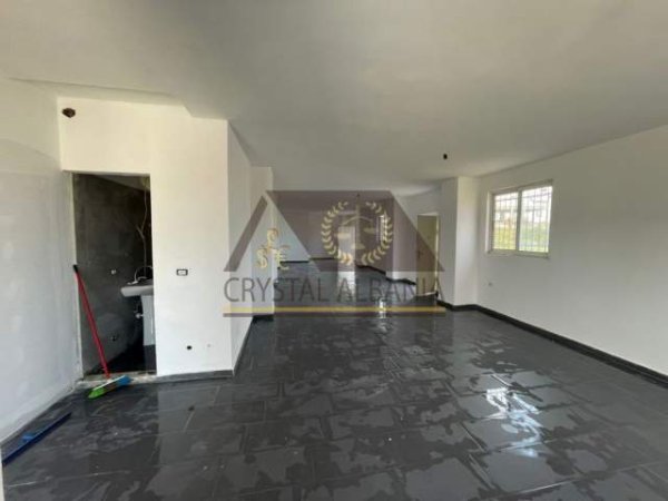 Tirane, jepet me qera Kati 1, 100 m² 600 Euro